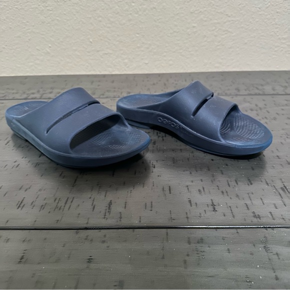 OOFOS Other - Oofos OOahh Navy Blue Slide Sandals